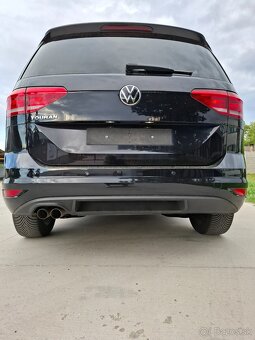Volkswagen Touran 7miestne - 7