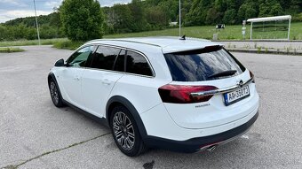 Opel Insignia ST 2.0 CDTI Country Tourer 4x4 AT6 - 7