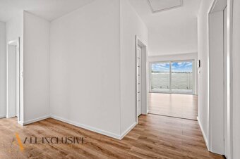 ALL INCLUSIVE | NA PREDAJ 3-IZBOVÝ RD (ČASŤ DVOJDOMU), ORECH - 7