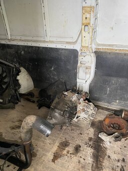 Peugeot Boxer dodávka - 7