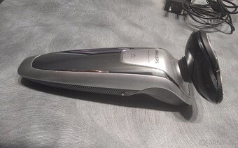 Holiaci strojček PHILIPS senso touch 3D - 7