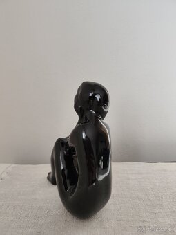 Akt žena Brusel keramická soška - 7