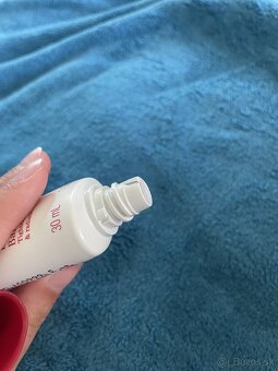 Kvalitne krémy / séra na tvar Clarins krém & maska na tvar - 7