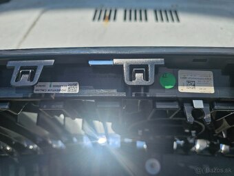 Volvo XC90 predná maska 31425932 - 7