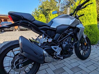 Honda CBF 300 NA - 7