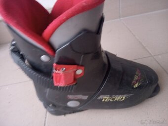 Predám kyže+lyžiarky - 7