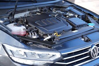 VW Passat Variant Business B8.5 2.0 TDI - 7