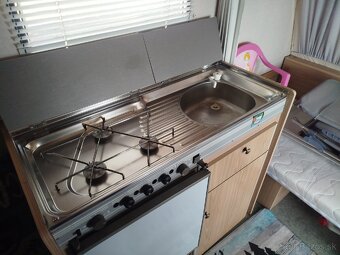 Predám karavan steckerman 3 miestny - 7