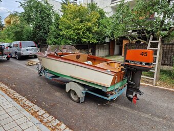 Motorový čln Spatz - 7