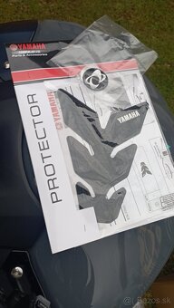 Yamaha MTN 890 - 7