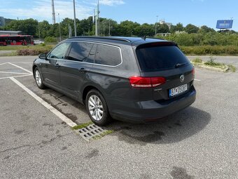 VW PASSAT VARIANT B8 2.0 TDI DSG - 7
