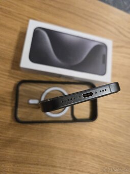 📱 Predám iPhone 15 Pro 128 GB 📱
- 7