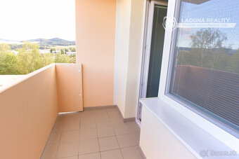Byt 3+1 (72 m2) s loggiou, ul. Javorová sídl. Tarča SNV - 7