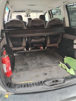 Predám PEUGEOT 807 - 7