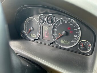 VW Sharan - 7