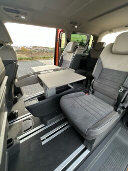2024 T7 Multivan Style 2.0 TSI - 7