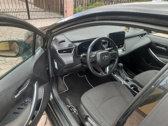 Toyota corolla 1,8 hybrid 4/2022 puvod čr - 7