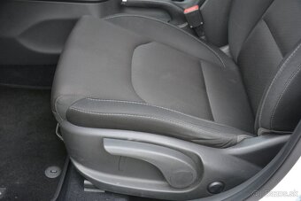 Hyundai i30 CW 1.6 CRDi Family SR 1Majiteľ - 7