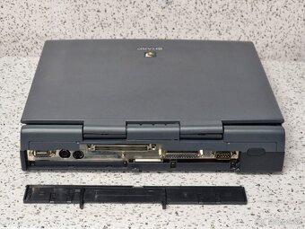 # SHARP PC-9080 starý laptop/notebook - 7