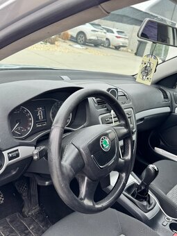 Škoda octavia 1.6 TDi facelift - 7