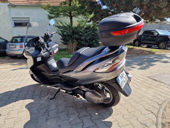 Suzuki Burgman AN 400 34k (benzín) - 7