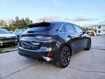 Kia Ceed 1,5 T-GDi M6 Edícia Sport - 7