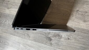Dell Latitude 7400 2in1 LTE - 7