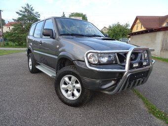 Nissan Terráno 2.7 tdi 7 miest - 7