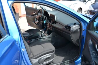 Hyundai i30 1,4 Family 73kw, M6 - 7