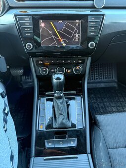 Škoda superb III 2.0 TDi, 110Kw(DSG) - 7