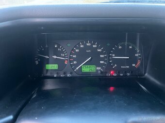 VW Transporter T4 2,5TDI 75Kw , 9 míst - 7