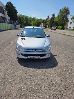 Predám Peugeot 206 - 7