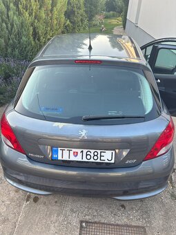 Peugeot 207 - 7