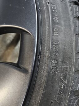 TESLA MODEL Y Originálne 21“ zimné pneumatiky Pirelli - 7