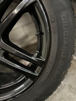 5x108 R17 7,5J ET47 + 235/55 R17 Vredestein celoročné - 7