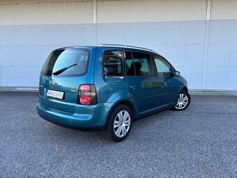 Volkswagen Touran 1.9 TDI DSG - 7