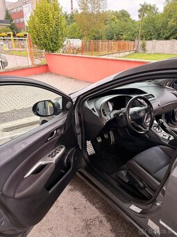 Honda Civic 1.8 VTEC Sport 6MT - 7