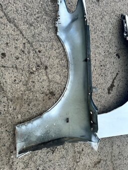 BMW E65 predna kapota a bočne plechy - 7