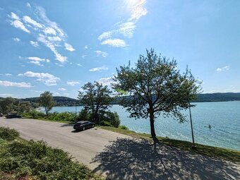 Jeden z troch pozemkov v prvej línii pri vode PREDANÝ - 7