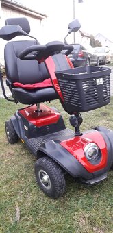 Elektrický vozík pre invalidov. - 7