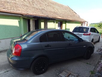 Predám Hyundai ACCENT 1.4 benzín 2008 - 7