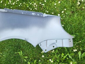 LP blatnik na VW POLO  rok v.  2003 - 7