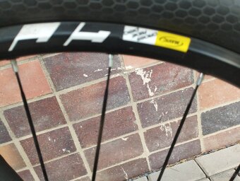 Cube carbon - 7