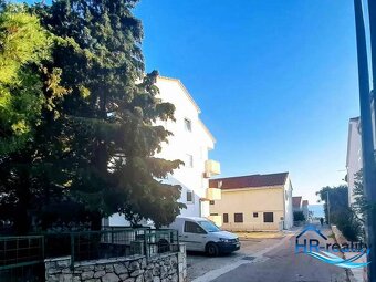 ☀NOVALJA (HR) - 2-izbový apartmán s terasou v 2.rade u mora - 7