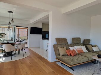 CHORVÁTSKO - Krásny luxusne zariadený 4 izbový apartmán S2 - - 7