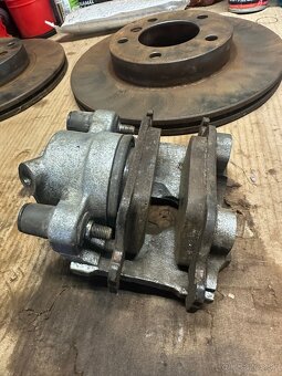 Predné brzdy bmw e36 compact - 7