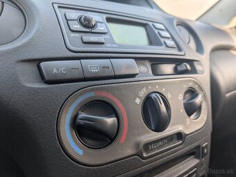 Toyota Yaris 1.0 VVT-i rok 2004 /STK 2026/iba 150xxx km - 7