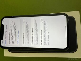 iPhone 11 64GB Black - 7
