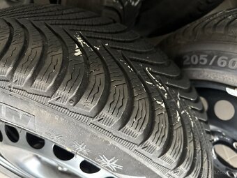 Predám zimné kolesa Mercedes A - 7