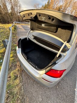 Predám BMW F10, 525D r.v.2010 3.0-liter diesel - 7